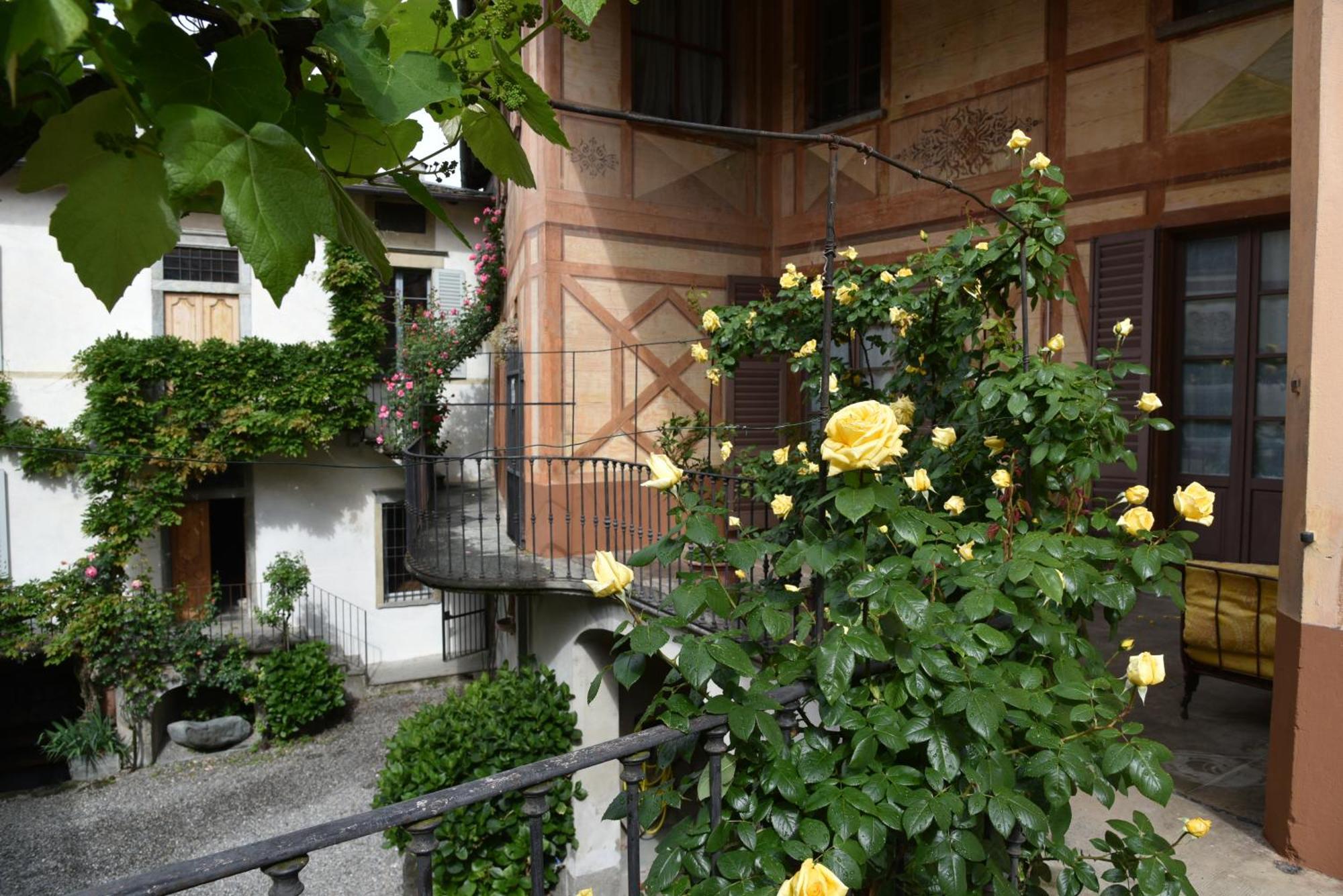 Piano Nobile Al Roseto Del Drago Villa San Bernardo  Екстериор снимка