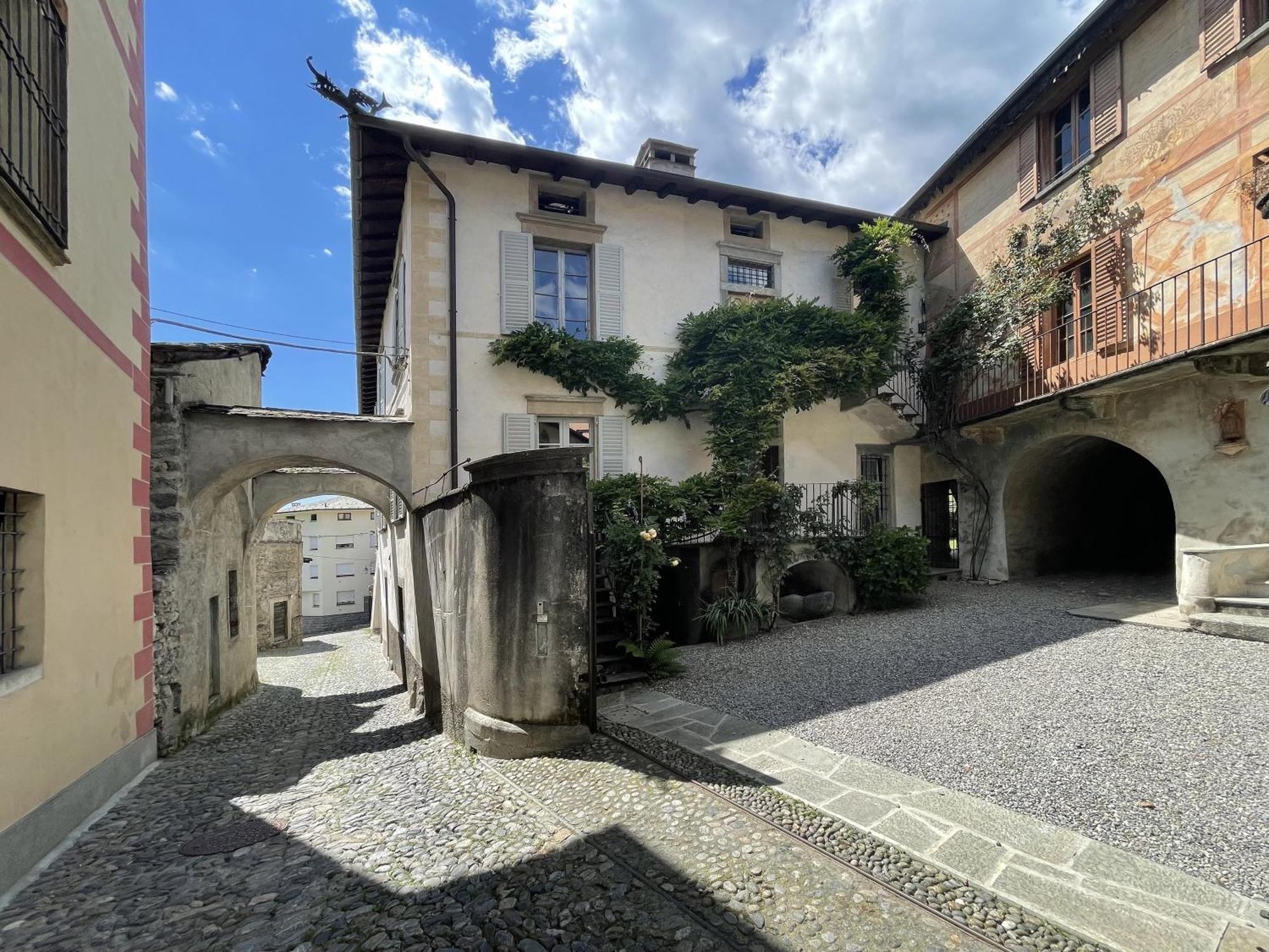 Piano Nobile Al Roseto Del Drago Villa San Bernardo  Екстериор снимка